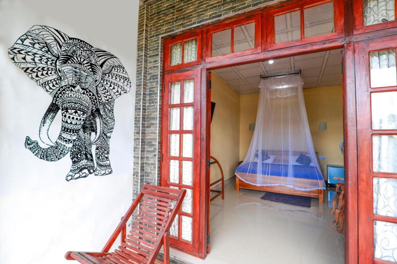 Zircon Ella Bed & Breakfast Ngoại thất bức ảnh