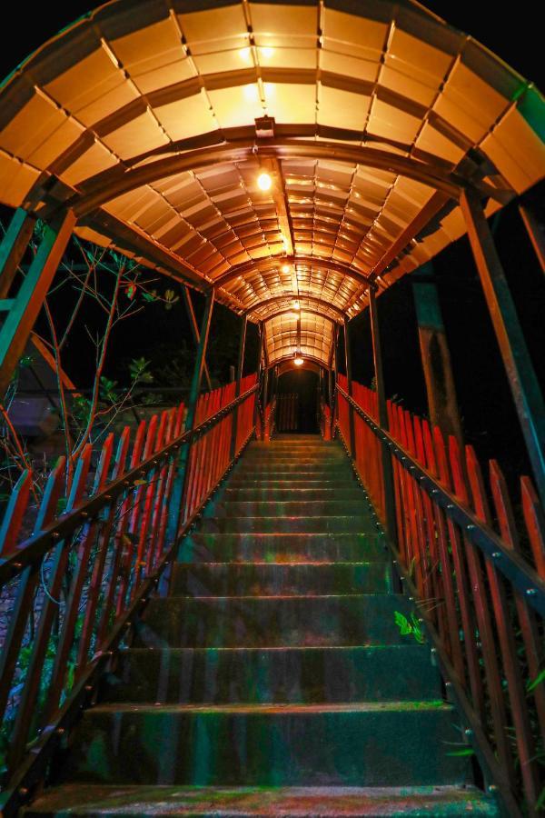 Zircon Ella Bed & Breakfast Ngoại thất bức ảnh